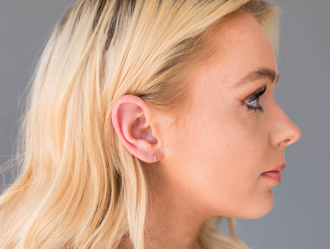 How to open your Sunlight Silver Hoop Earrings