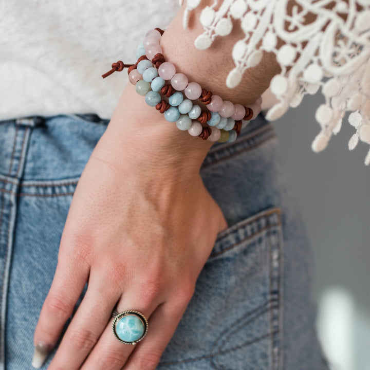 Aquamarine and Rustic Brown Leather Bracelet. Faceted Blue Gemstones - SunlightSilver