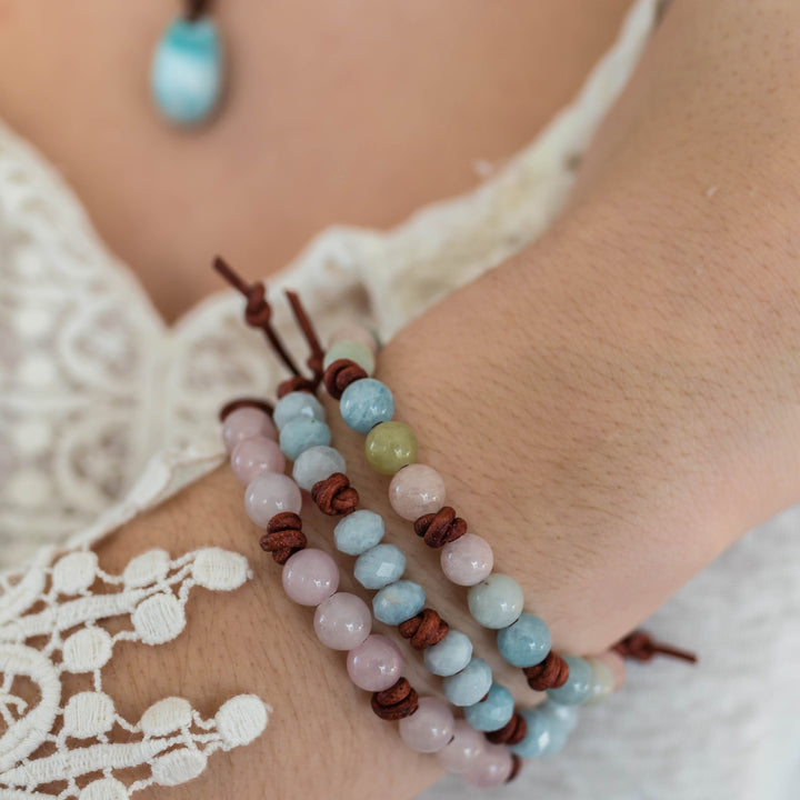 Aquamarine and Rustic Brown Leather Bracelet. Faceted Blue Gemstones - SunlightSilver