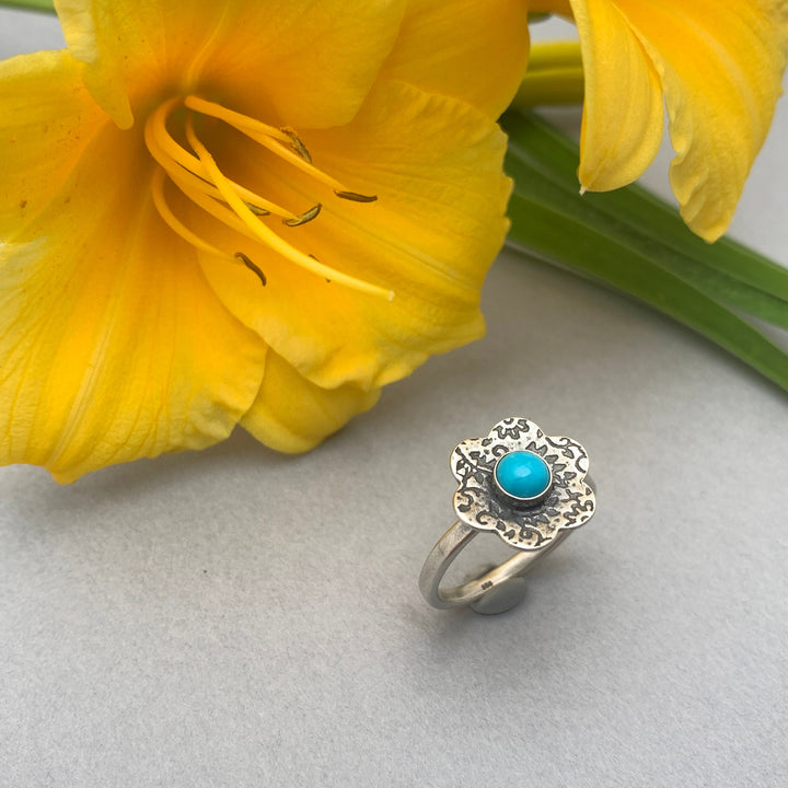 Blue Ridge Turquoise and Sterling Silver Flower Ring - SunlightSilver