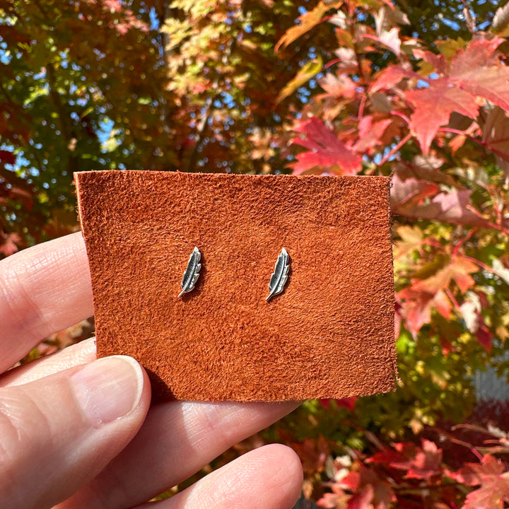 Feather Stud Earrings in Solid 925 Sterling Silver - SunlightSilver