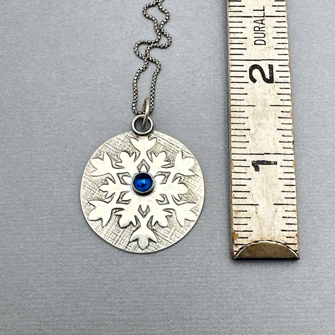 Apatite and Sterling Silver Snowflake Pendant Necklace - SunlightSilver