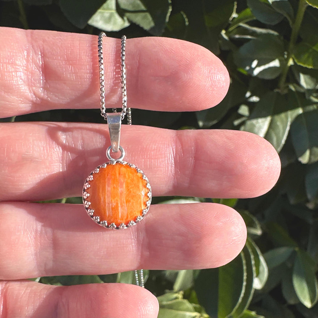 Orange Red Spiny Oyster and Sterling Silver Flower Pendant - SunlightSilver