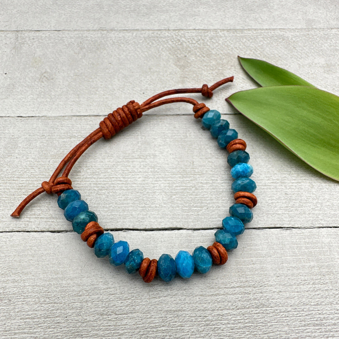 Apatite and Rustic Brown Leather Bracelet - SunlightSilver