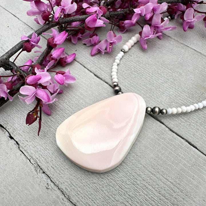 Pink Queen Conch Shell, Navajo Pearl, and Solid 925 Sterling Silver Necklace - SunlightSilver