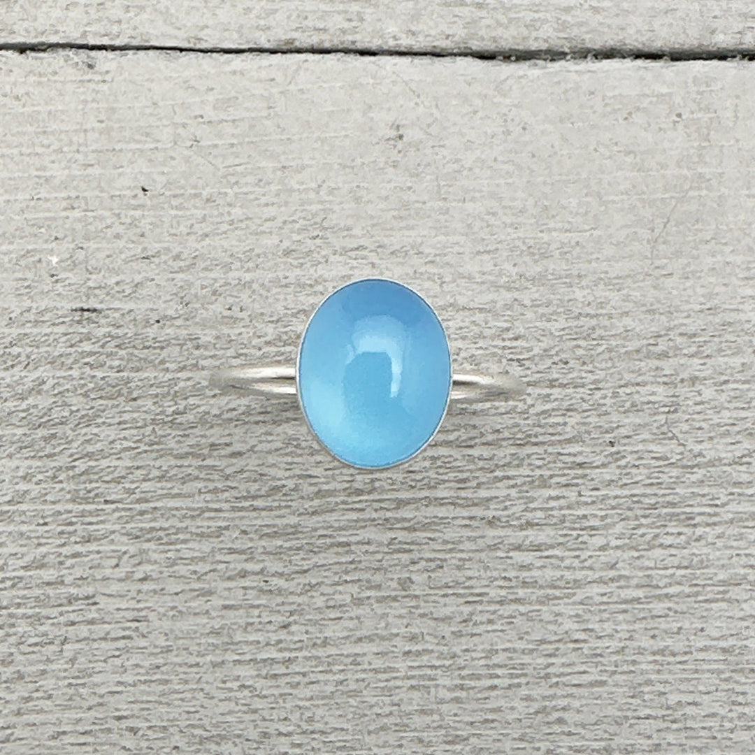 Aqua Blue Chalcedony and Solid 925 Sterling Silver Minimalist Ring - SunlightSilver