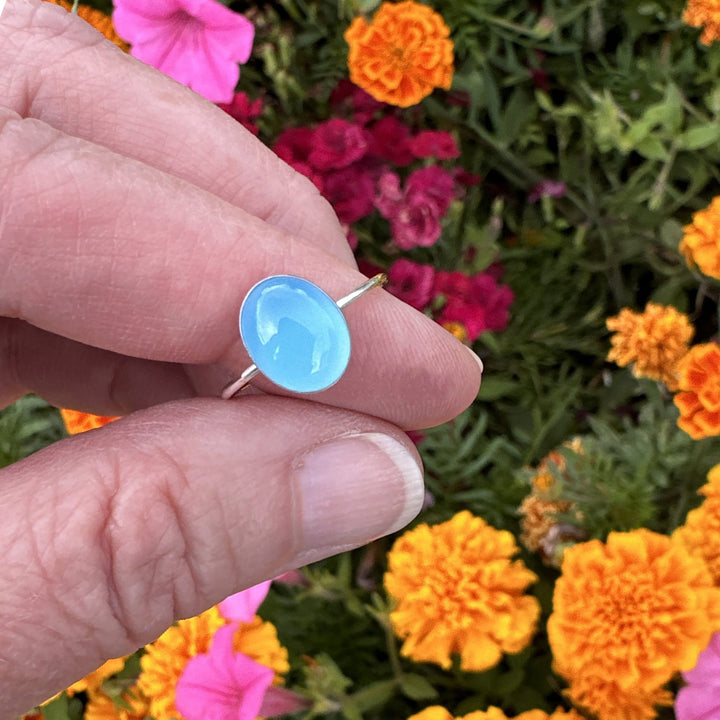 Aqua Blue Chalcedony and Solid 925 Sterling Silver Minimalist Ring - SunlightSilver