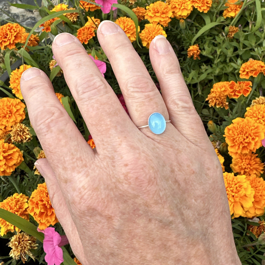 Aqua Blue Chalcedony and Solid 925 Sterling Silver Minimalist Ring - SunlightSilver