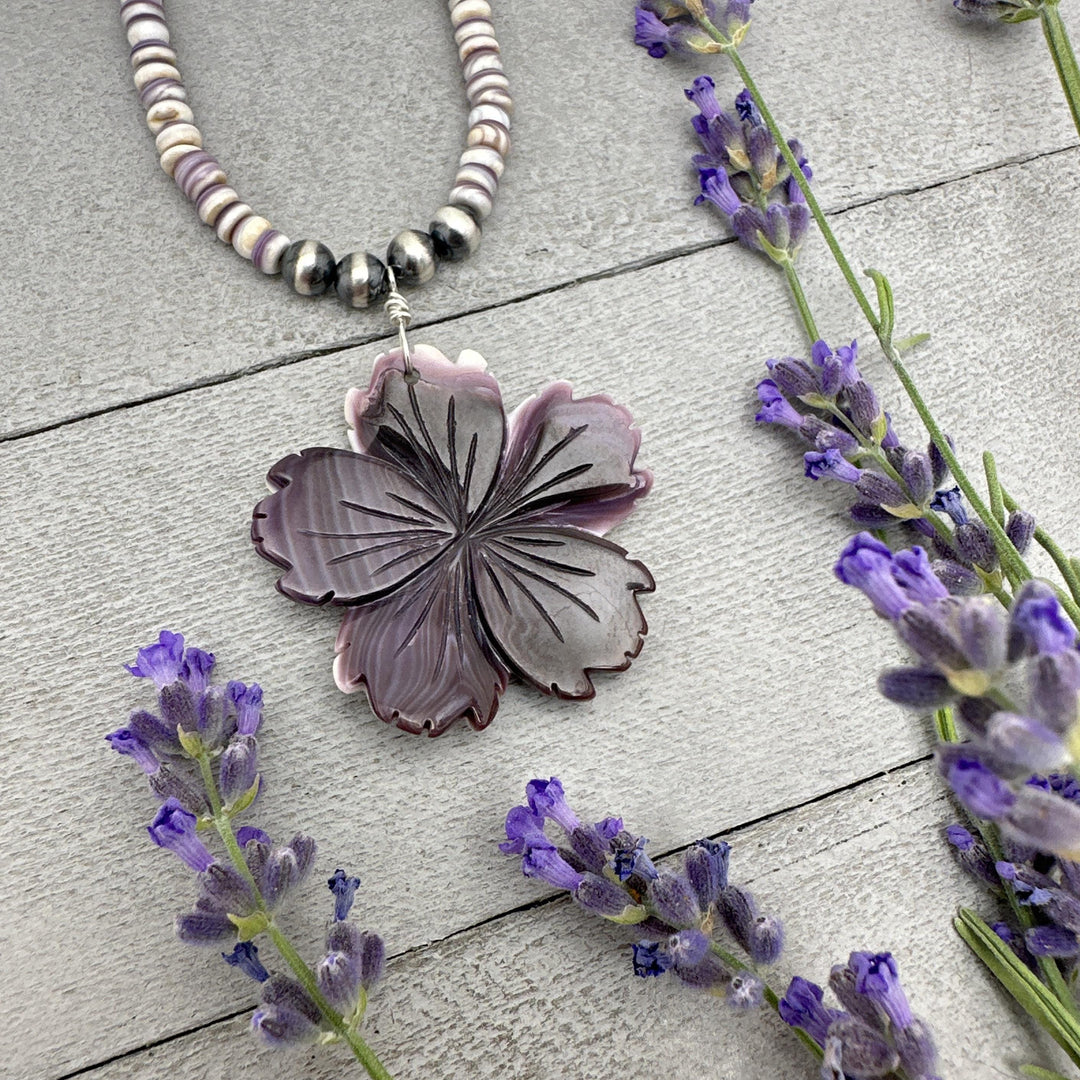 Purple Wampum Quahog Shell Flower, Beads, and Navajo Pearls Necklace - SunlightSilver