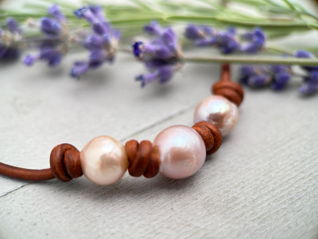 Kasumi like Pearl and Rustic Brown Leather Choker Necklace, Ming Edison Ripple Wrinkle Metallic Nucleated Freshwater Cultured Pearls - SunlightSilver