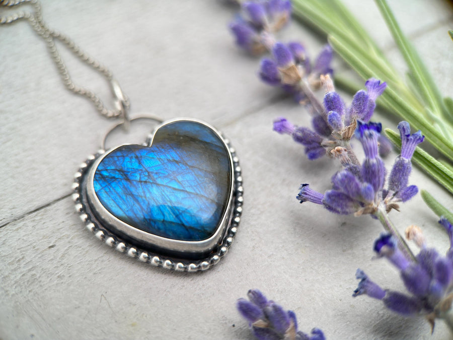 Flashy Blue Labradorite Heart and Sterling Silver Pendant - SunlightSilver