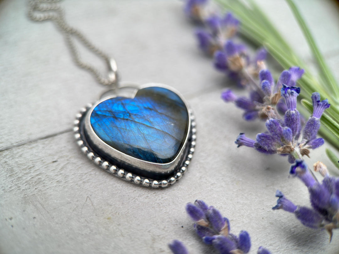 Flashy Blue Labradorite Heart and Sterling Silver Pendant - SunlightSilver