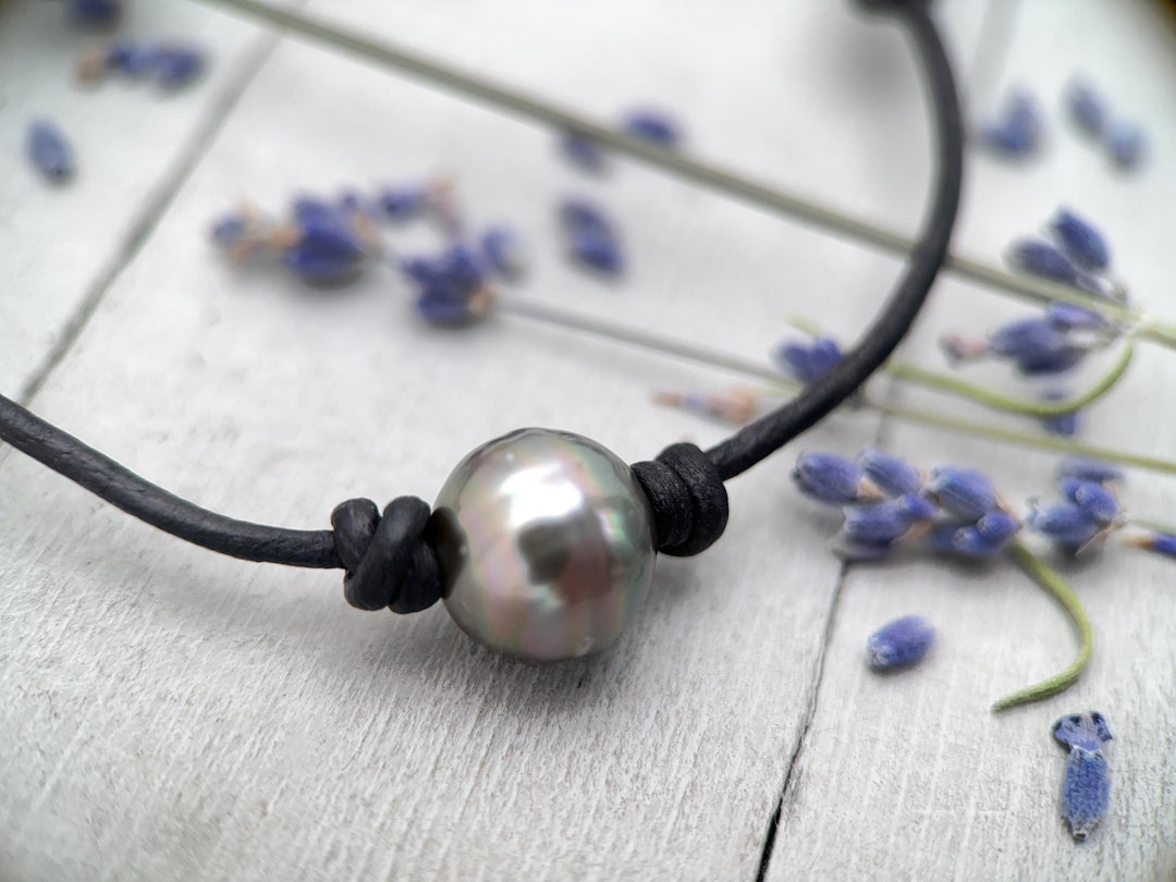 Tahitian Pearl and Adjustable Leather Necklace - SunlightSilver