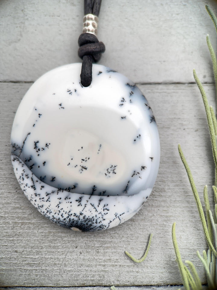 Dendritic Opal Chalcedony Leather Necklace - SunlightSilver