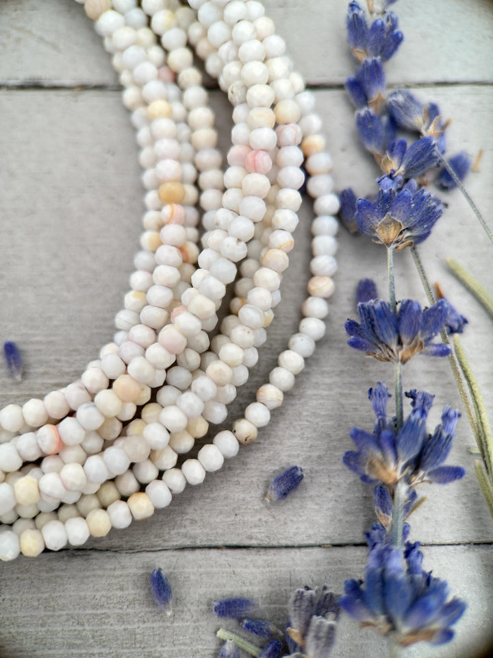 Pale Pink Queen Conch Shell and Solid 925 Sterling Silver Beaded Necklace - SunlightSilver