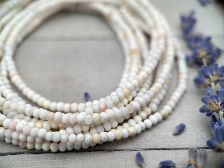 Pale Pink Queen Conch Shell and Solid 925 Sterling Silver Beaded Necklace - SunlightSilver
