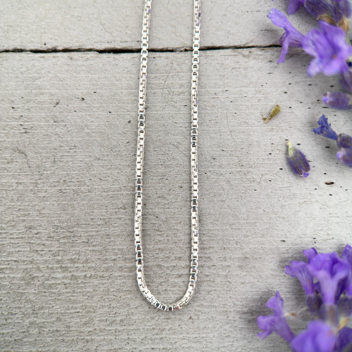 Shiny Sterling Silver Venetian Box Chain Necklace – 1mm Wide – 16", 18", or 20" Length - Italian Solid 925 Sterling Silver Chains - SunlightSilver