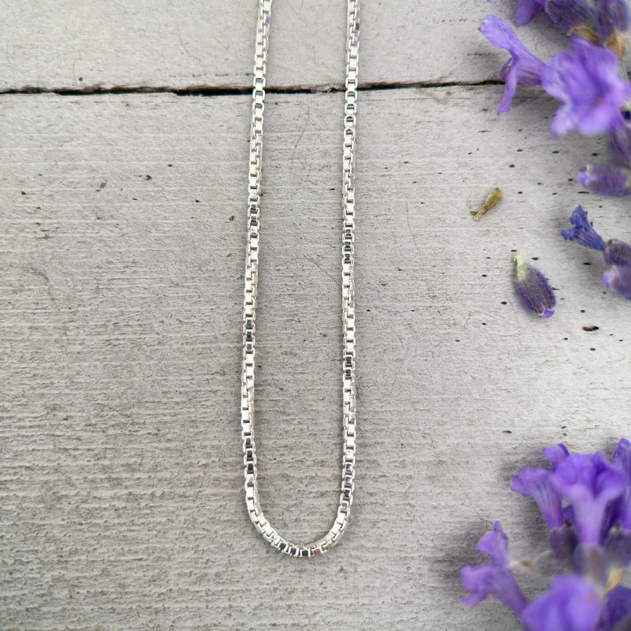 Shiny Sterling Silver Venetian Box Chain Necklace – 1mm Wide – 14" 16", 18", or 20" Length - Italian Solid 925 Sterling Silver Chains - SunlightSilver