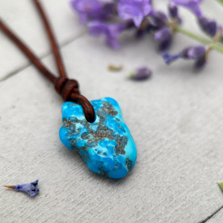 Blue Kingman Turquoise Nugget Leather Necklace - SunlightSilver