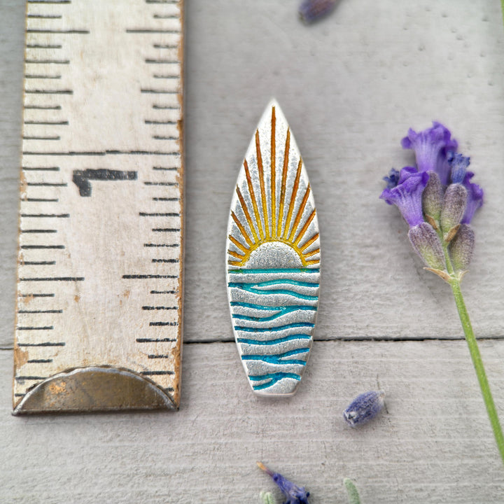 Fine Silver Surfboard Pendant – Sunrise Sunset Ocean Necklace – Ombre Blue & Yellow – Beach Jewelry – Handmade Gift for Ocean Lovers Surfers - SunlightSilver