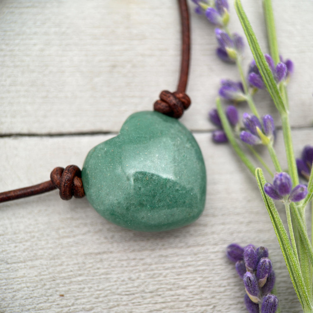 Green Aventurine Heart Crystal Choker - Rustic Brown Leather Necklace - SunlightSilver