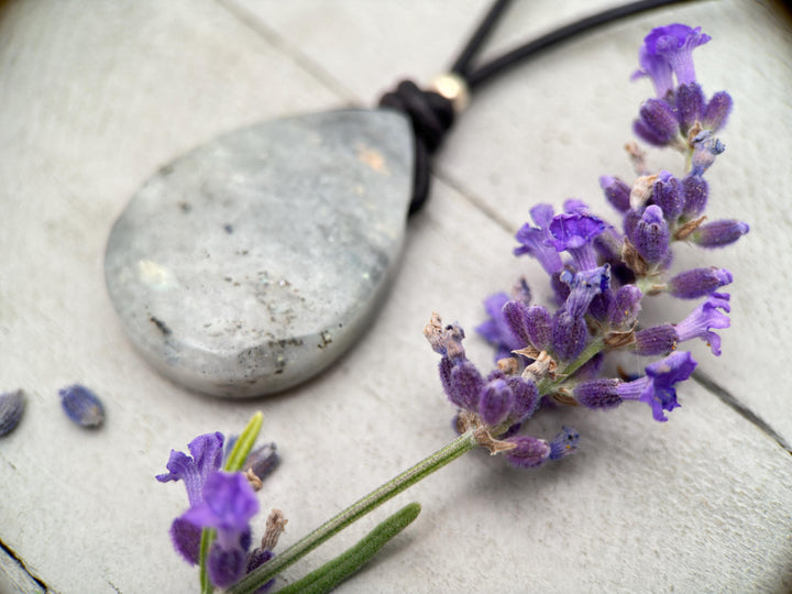 Gray Labradorite Pendant Necklace – Leather Cord Jewelry | Iridescent Gemstone Gift - SunlightSilver