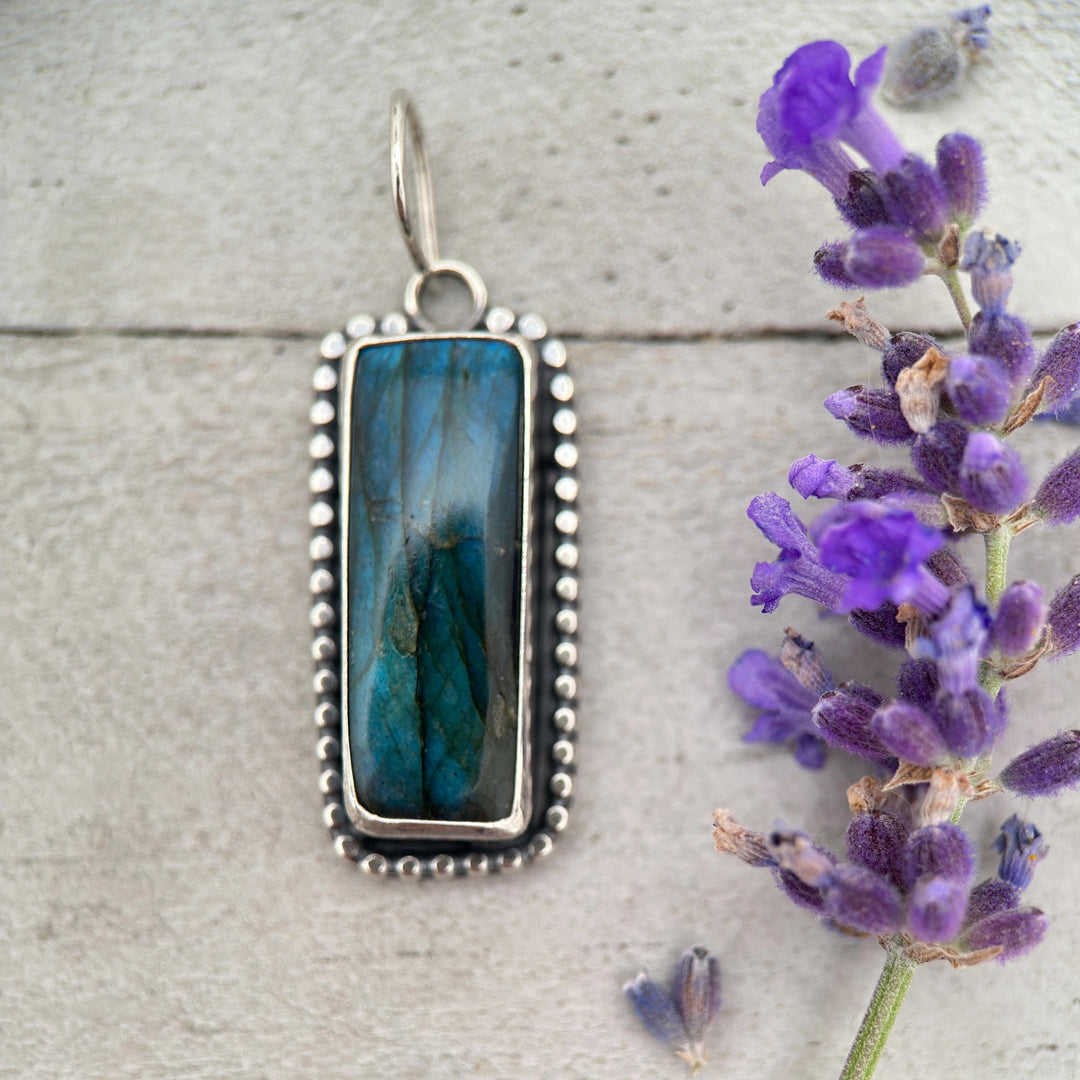 Blue Labradorite and Sterling Silver Pendant - Aurora Borealis Northern Lights Stone Jewelry - SunlightSilver