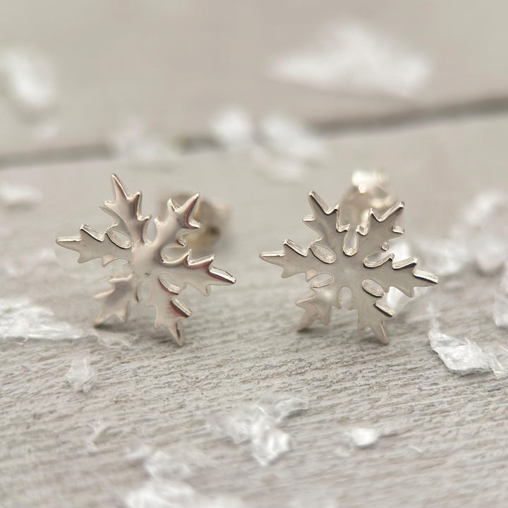 Sterling Silver Snowflake Stud Earrings – Winter Jewelry Gift - SunlightSilver
