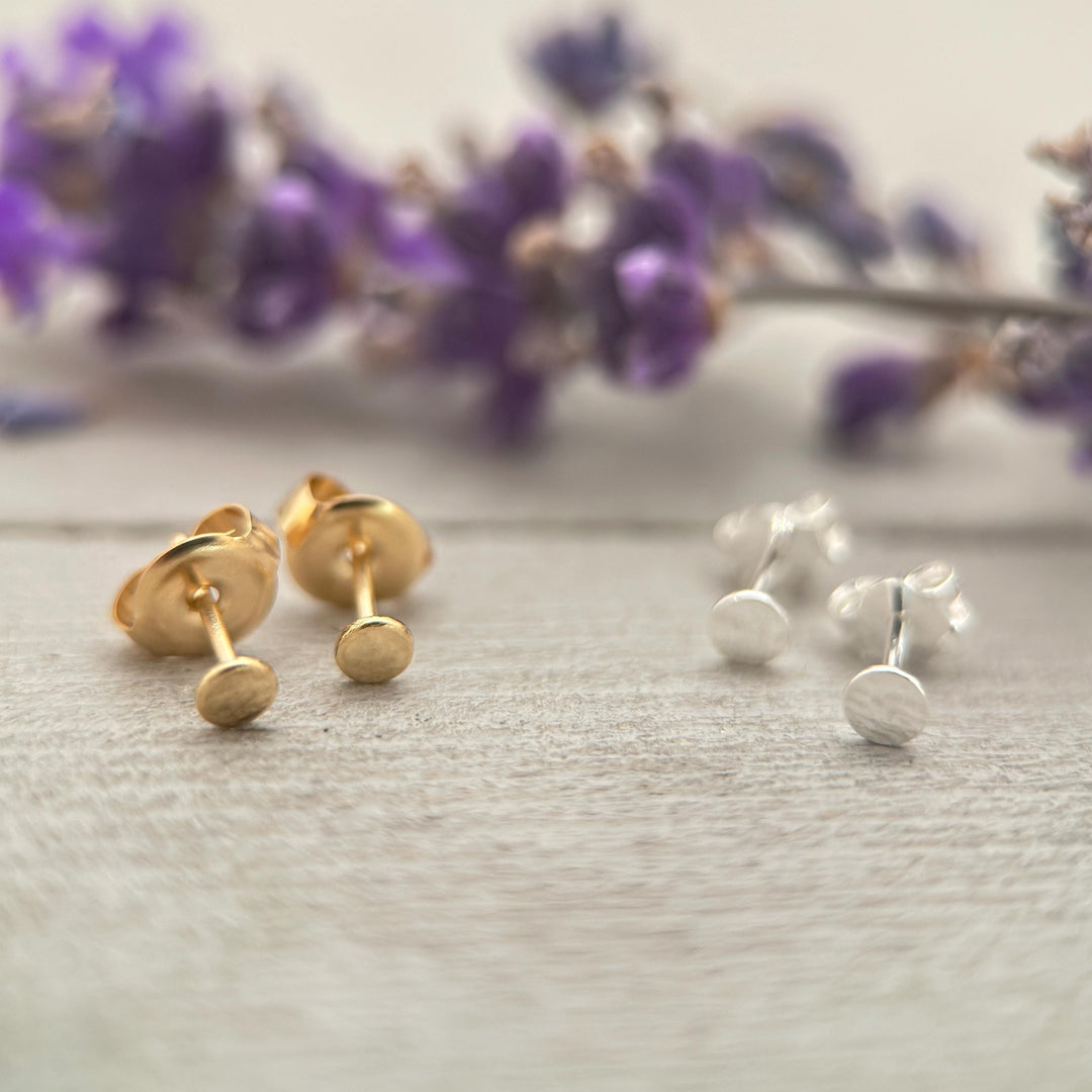 Dot Stud Earrings in Solid 925 Sterling Silver - SunlightSilver