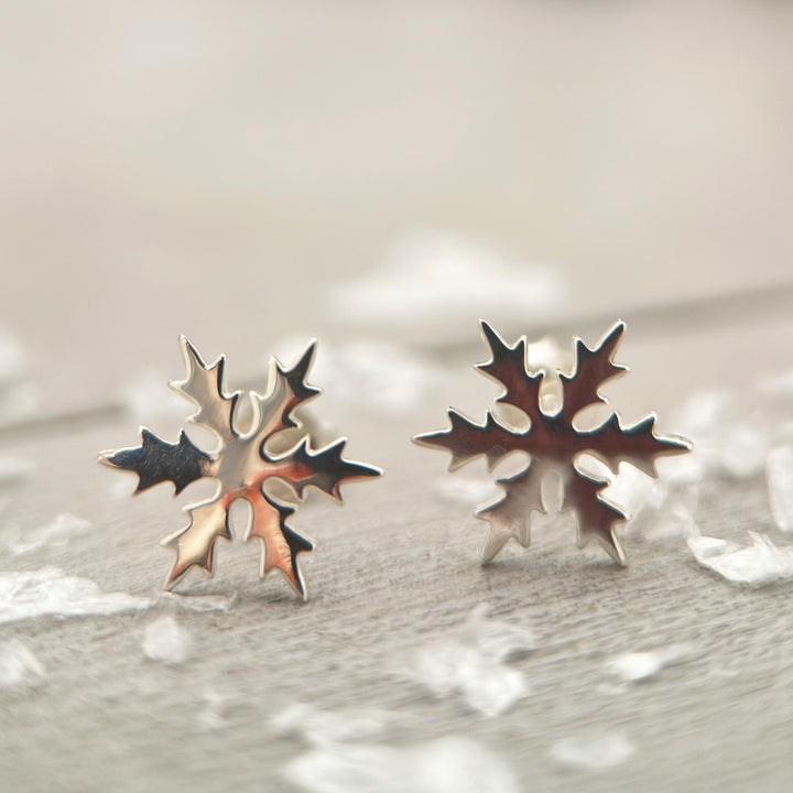 Sterling Silver Snowflake Stud Earrings – Winter Jewelry Gift - SunlightSilver