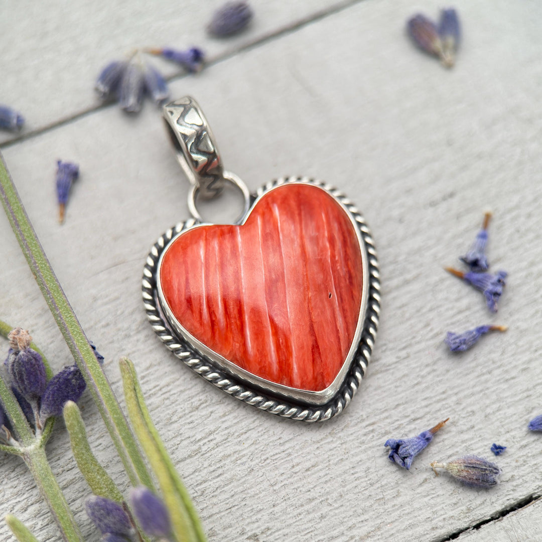 Red Spiny Oyster Shell Heart Pendant | Solid 925 Sterling Silver | Artisan Southwestern Jewelry - SunlightSilver