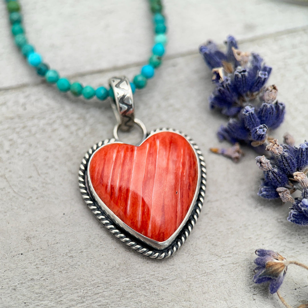 Red Spiny Oyster Shell Heart Pendant | Solid 925 Sterling Silver | Artisan Southwestern Jewelry - SunlightSilver