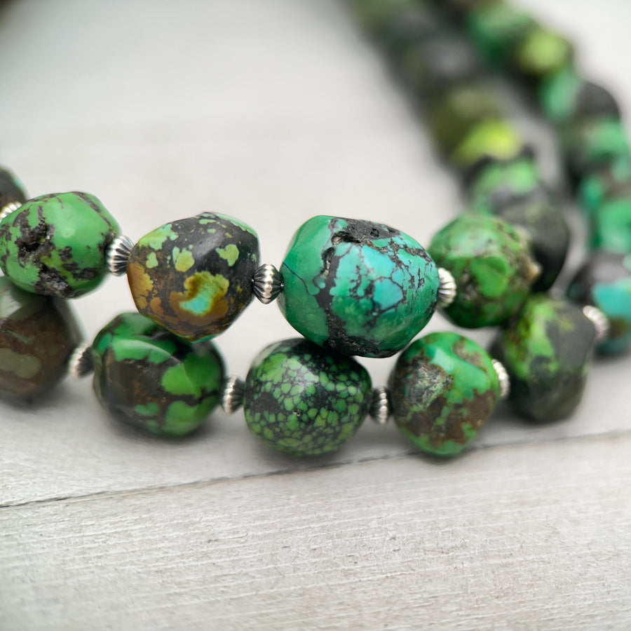 Green Turquoise Nugget and Navajo Pearl Necklace - SunlightSilver