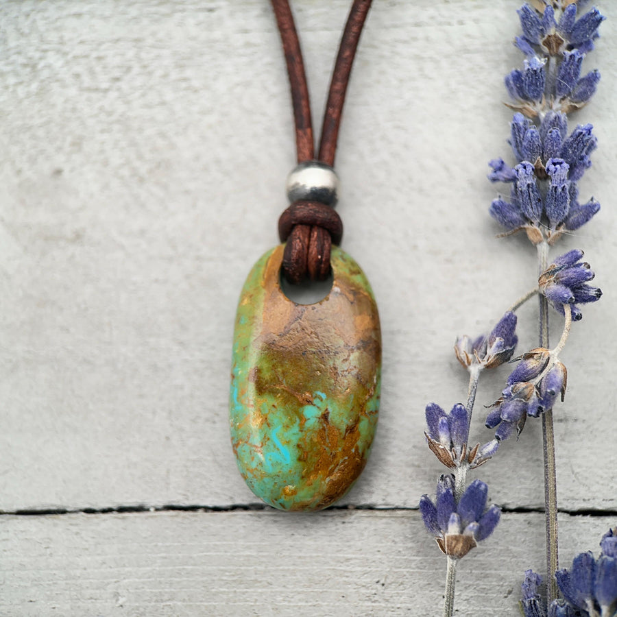 Gemmy Teal Kingman Turquoise Adjustable Rustic Brown Leather Necklace - SunlightSilver