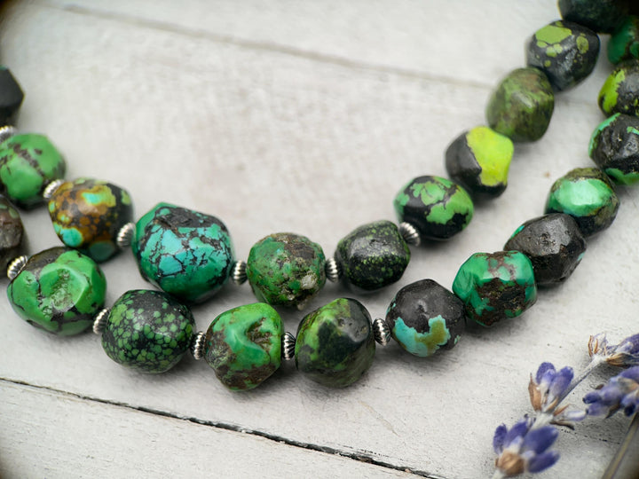 Green Turquoise Nugget and Navajo Pearl Necklace - SunlightSilver