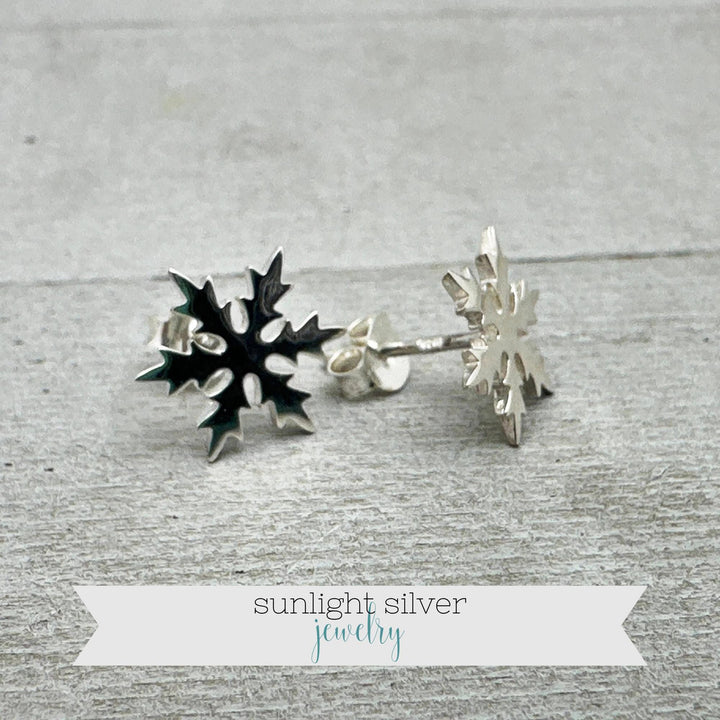 Sterling Silver Snowflake Stud Earrings – Winter Jewelry Gift - SunlightSilver