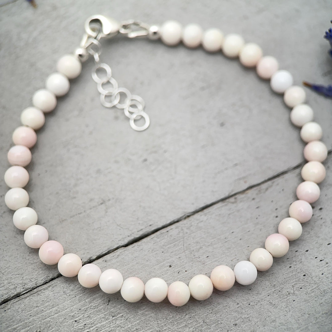 Large Pink Queen Conch Shell, Navajo Pearl, and Solid 925 Sterling Silver Necklace - SunlightSilver