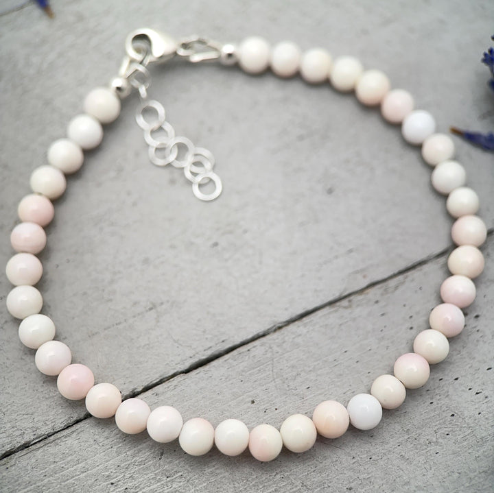 Large Pink Queen Conch Shell, Navajo Pearl, and Solid 925 Sterling Silver Necklace - SunlightSilver