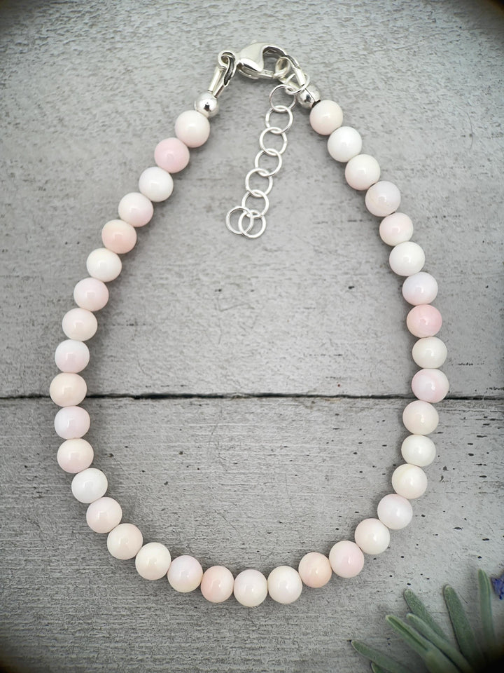 Large Pink Queen Conch Shell, Navajo Pearl, and Solid 925 Sterling Silver Necklace - SunlightSilver