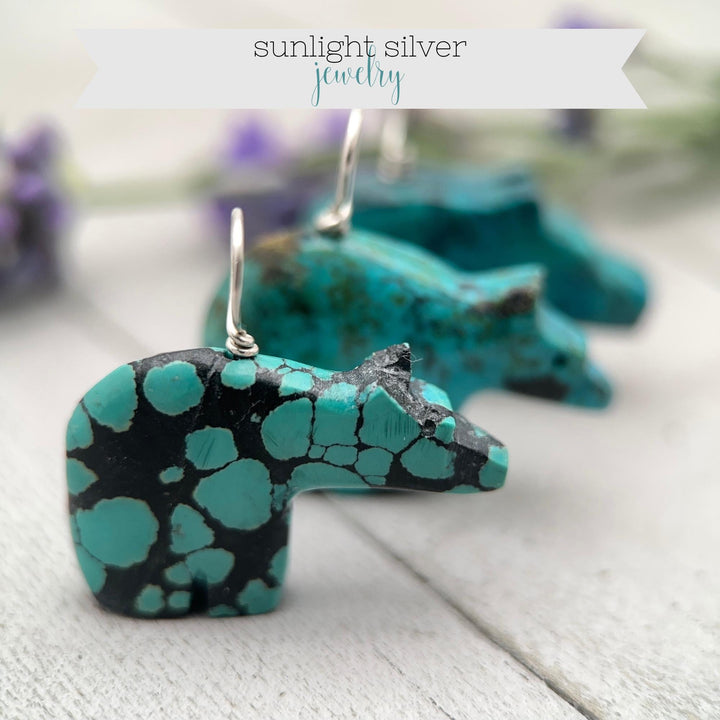 Turquoise Bear Pendant - Vintage Old Stock Zuni Carved – Solid 925 Sterling Silver - SunlightSilver