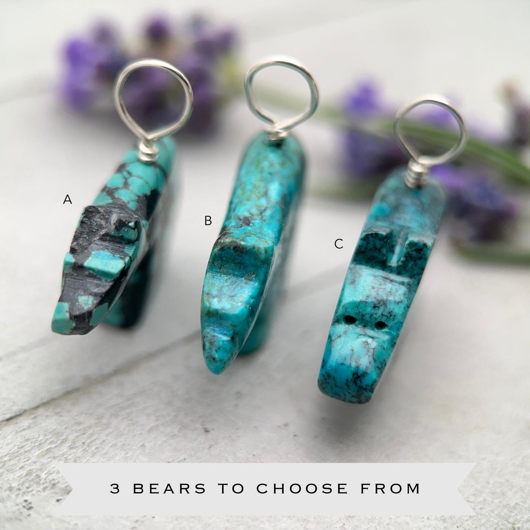 Turquoise Bear Pendant - Vintage Old Stock Zuni Carved – Solid 925 Sterling Silver - SunlightSilver