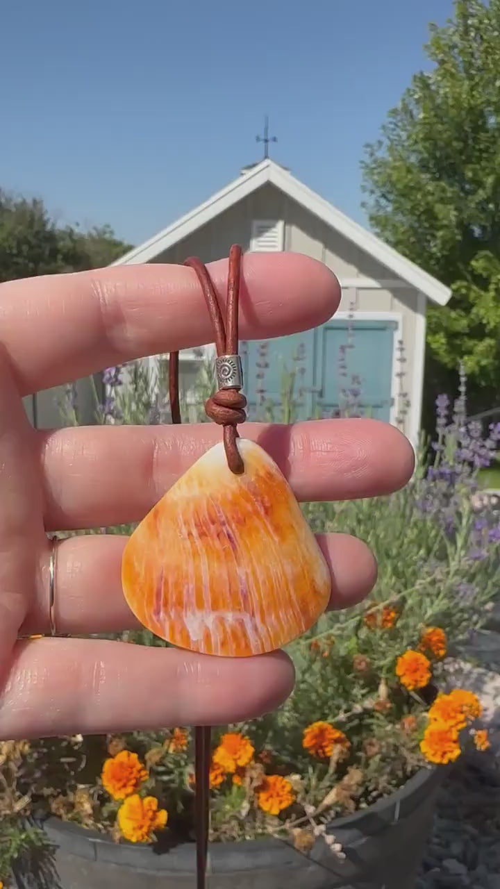 Beautiful Orange-Cream Spiny Oyster Shell, Thai Hill Tribe Silver and Leather Necklace