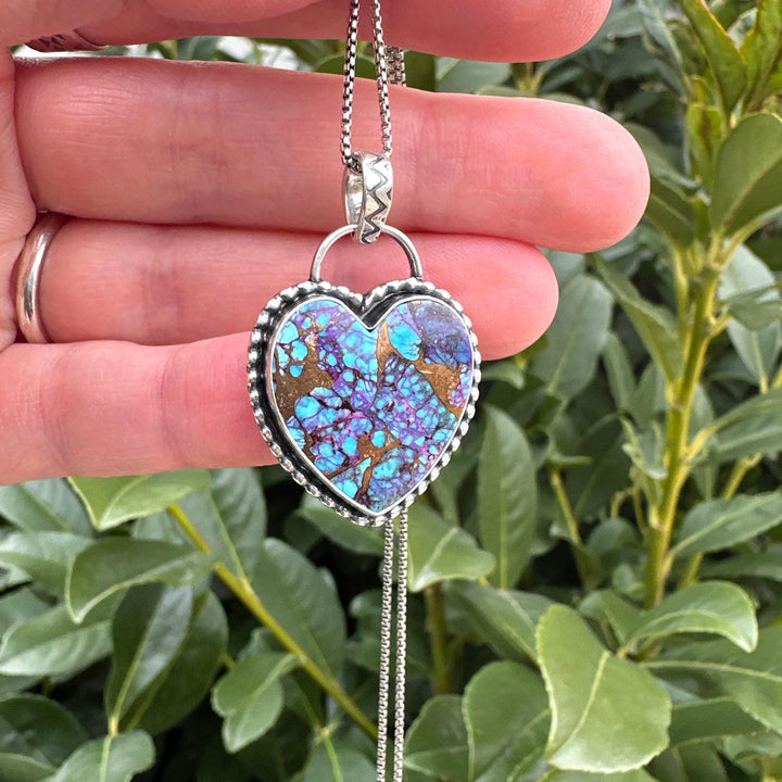Kingman Mohave Turquoise Heart and Sterling Silver Pendant - SunlightSilver